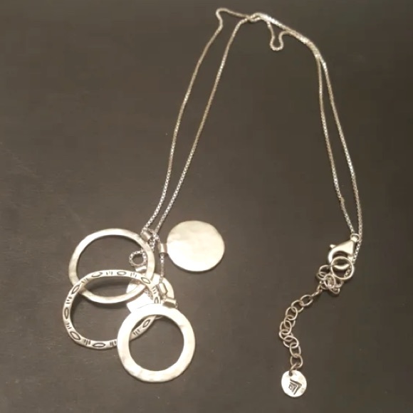 Silpada Vintage Rare Sterling Silver Varied Circles Necklace - Picture 4 of 15